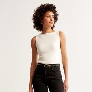 Abercrombie Ottoman Slash Top